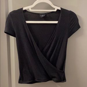 URBAN OUTFITTERS Cropped cross front T-shirt